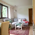 Haus Patricia ゲストハウス ローファー
