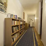 豪斯帕蒂希酒店 招待所 罗孚尔