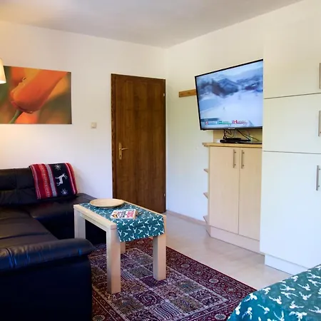 Haus Patricia Penzion 3*