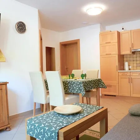 Guest house Haus Patricia 3*