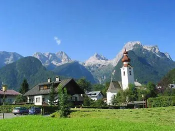 Haus Patricia Konukevi 3*